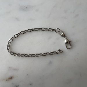9” silver bracelet